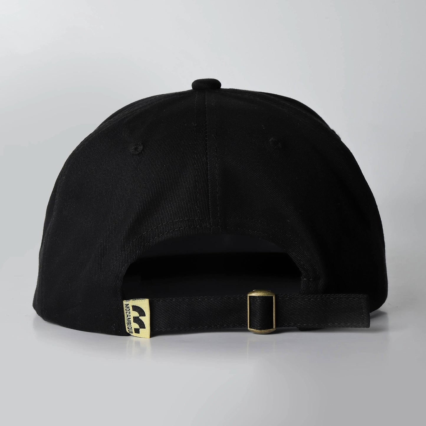 LIGHT BASEBALL CAP BLACK