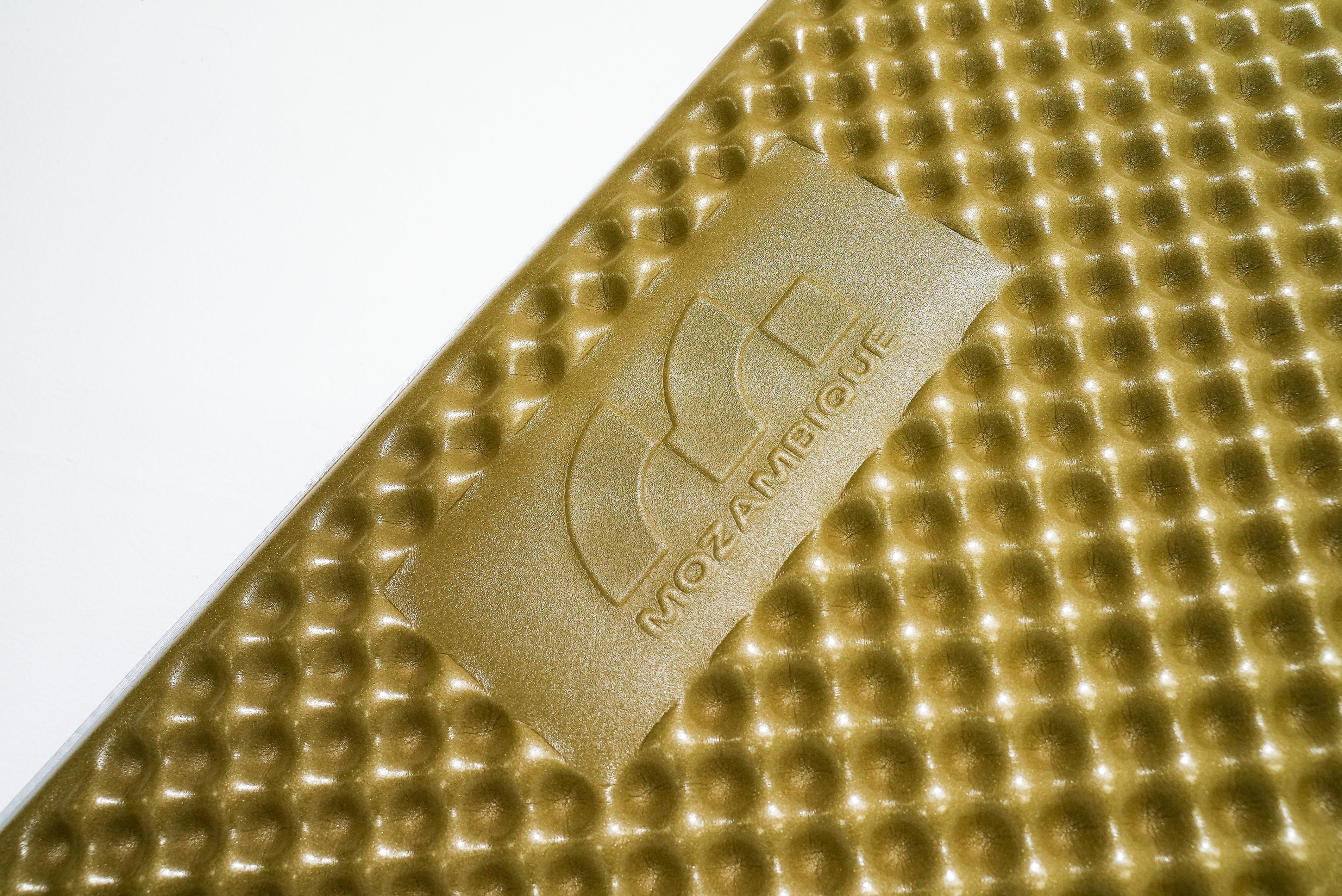 ALUMINUM DOUBLE MAT – MOZAMBIQUE ONLINE SHOP